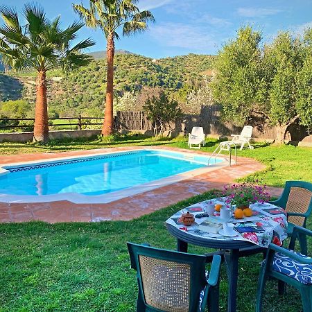 Villa Vivelorural Casa Y Piscina En Zahara De La Sierra Exterior foto